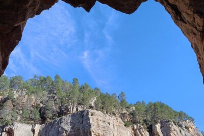 A day tour in Montanejos hot springs. - The 9:00 am meeting point and the schedule reality