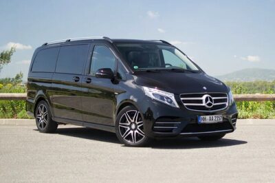 Arrival Transfer Valencia Airport VLC to Valencia City by Minivan - Getting Picked Up at VLC: The Meet-and-Greet System That Saves Time