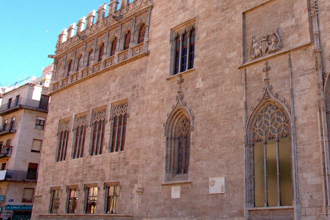 Between Two Gates: A Self-Guided Audio Tour in Valencia - Plaça de Dècim Juni Brut and the story behind the streets
