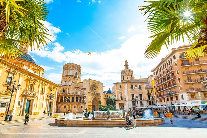 Between Two Gates: A Self-Guided Audio Tour in Valencia - Start at Pont dels Serrans and feel the Turia story take shape