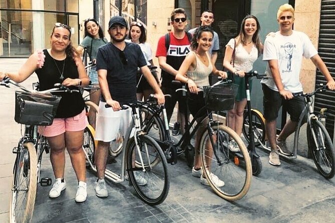 Bike Grand Valencia Private Tour - Private, pedal-powered orientation in 3 hours
