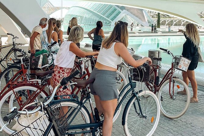 Bike Grand Valencia Private Tour - Stop 4: Platja de la Malva-rosa—salt air and a classic Valencian beach mood
