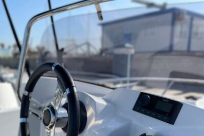 Boat Rental Without License in La Marina de Valencia - Where you’ll spend your time: La Marina to the coast