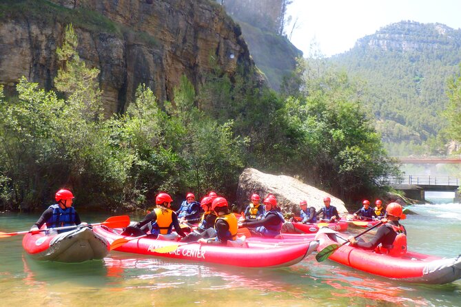 Cano-Rafting - Meeting point in Montanejos: how the van transfer works