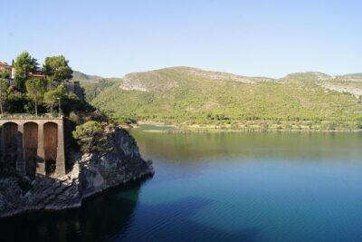 Chulilla Canyon Trail - private full day tour - Stop 2: The Cliff-Top Village of Chulilla (About 1 Hour)