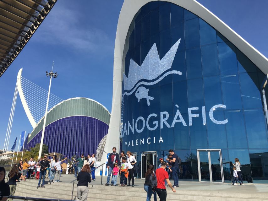 City of Arts and Sciences & Oceanografic 2-Hour Guided Tour - The City of Arts and Sciences route: what you’ll see in about 2.25 hours