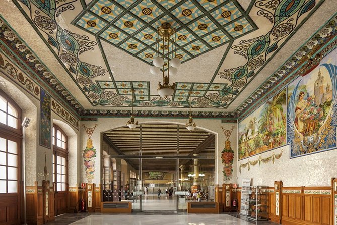 Essential Valencia: Local Culture and Gastronomy - Mercat Central de Valencia: Your Gastronomy Stop Should Be in the Middle