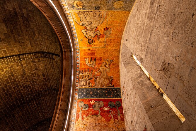 Excellent Private Photography Walking Tour & Workshop in Valencia - The Art of Observation: the workshop moment you’ll feel later