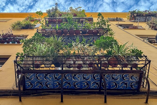 Excellent Private Photography Walking Tour & Workshop in Valencia - How much you’ll walk, and how to prepare