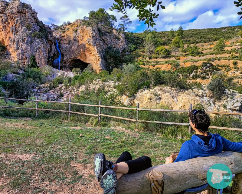 From Valencia: Hiking Tour to Two Stunning Waterfalls - The guide makes it more than a photo stop
