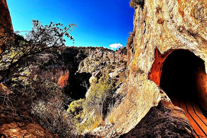 Full-day Hiking at Ruta the Aqua across Pena Cortada - The day’s pacing: 15 km feel, climbs included, moderate fitness required