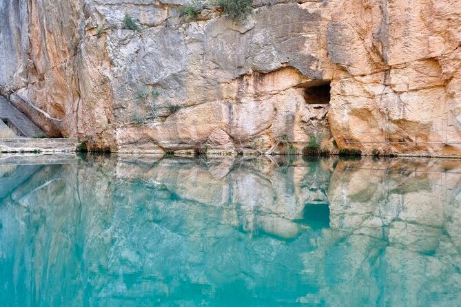 Hike Hanging Bridges and Canyon Túria - Chulilla - OFFICIAL GUIDE - Key highlights at a glance