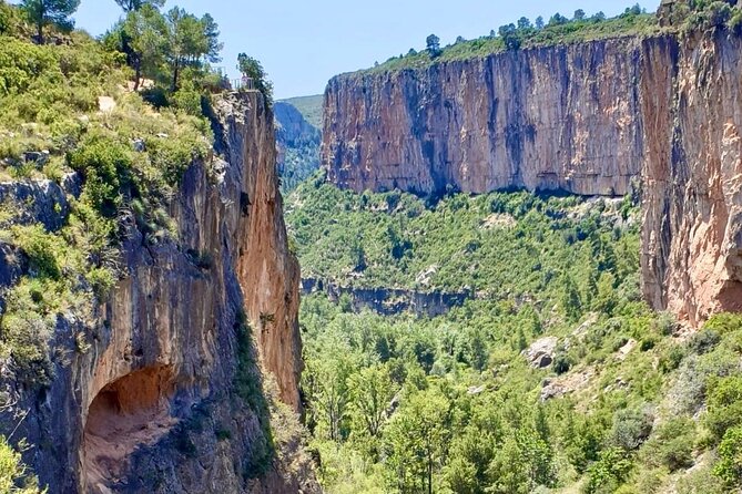 Hike Hanging Bridges and Canyon Túria - Chulilla - OFFICIAL GUIDE - Price and inclusions: is $139.99 good value?