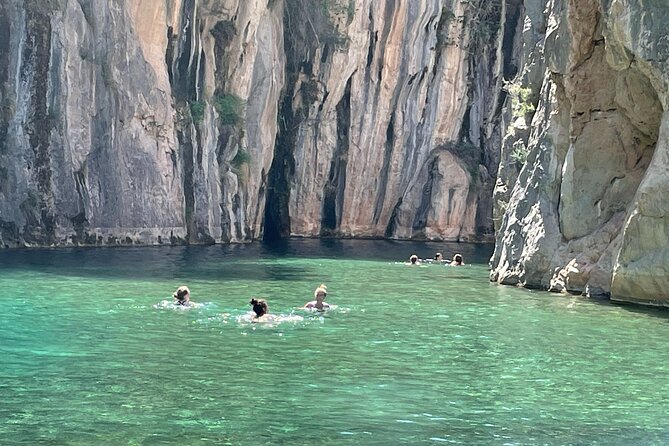 Hiking in Montanejos and swim in Thermal Springs - OFFICIAL GUIDE - The Hiking Plan: Maimona Ravine Up, River Down, Back Up