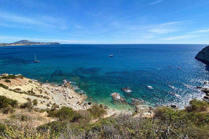 Hiking Peñon de Ifach in Calpe and visit Altea - OFFICIAL GUIDE - Morning pickup and the drive to Calpe (start at 9:00 am)
