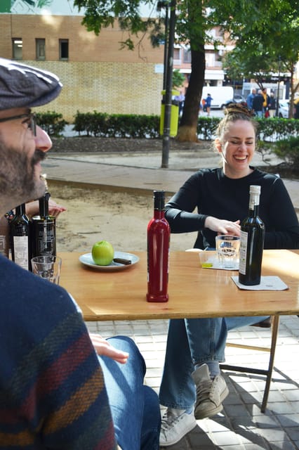 Johnny Madge Olive Oil Tastings - Competition-Style Smell and Taste: What the Biodegradable Cups Are Really For