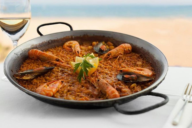 Lladro Factory Visit and Paella Lunch at the Beach - Playa de la Malvarrosa lunch: paella choices, starters, and drinks