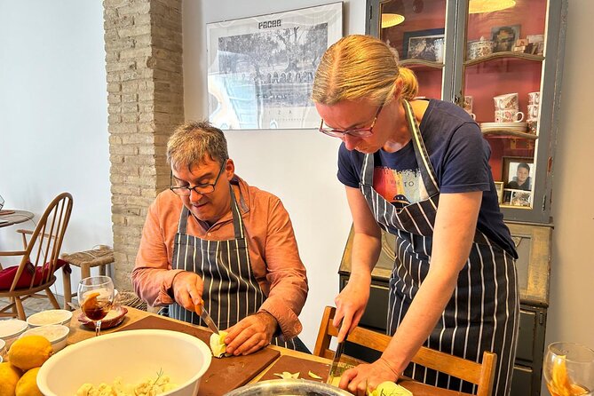 Make Valencian 'Pizza' in Ruzafa - Key highlights worth planning for