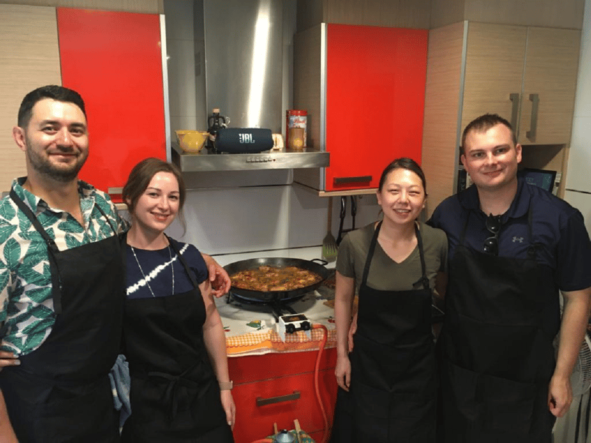 OnlyForYou, Paella Session at a Michelin-trained Chef’s Home - What you eat: your paella plus a full Valencian dessert finish