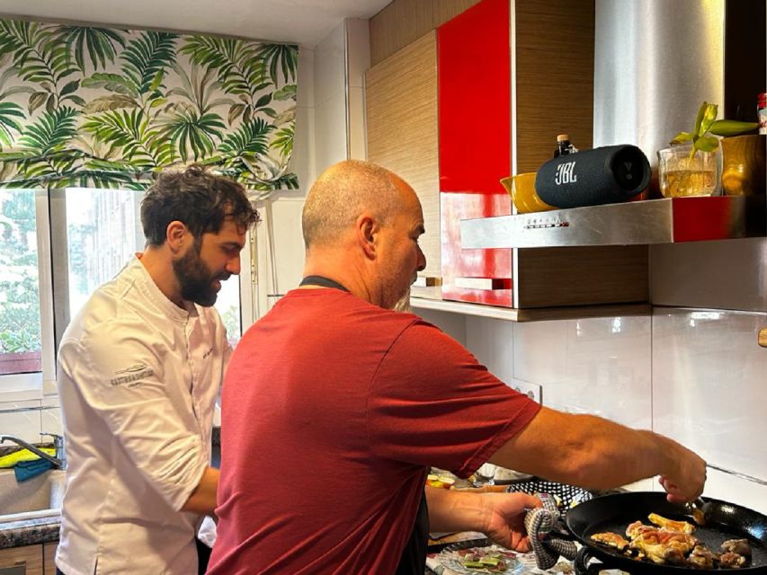OnlyForYou, Paella Session at a Michelin-trained Chef’s Home - What you learn (and why it transfers to your kitchen)