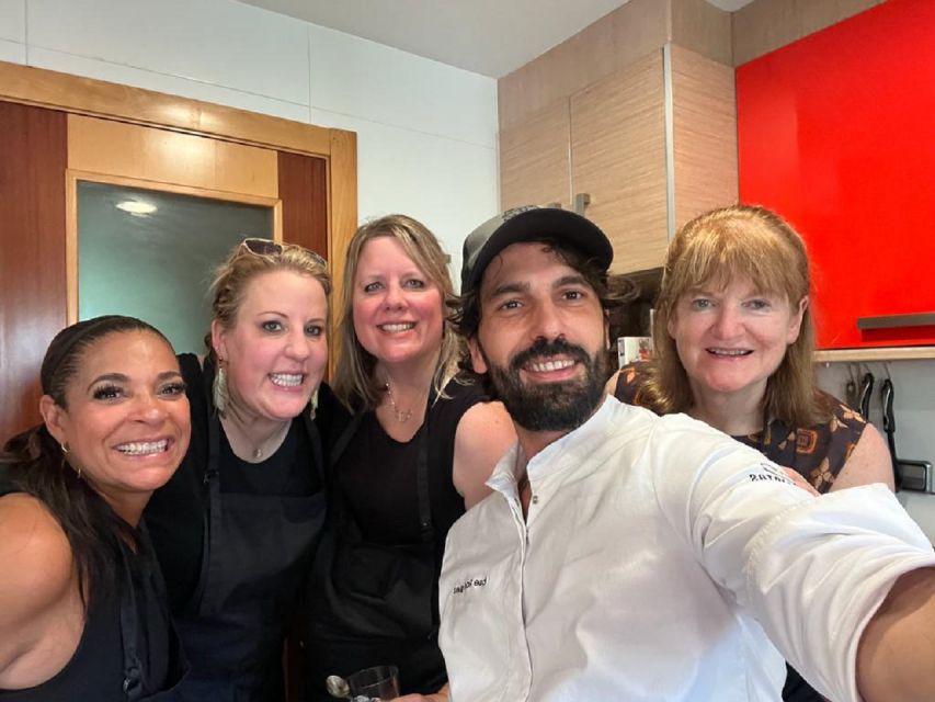 OnlyForYou, Paella Session at a Michelin-trained Chef’s Home - Why the private group size changes everything