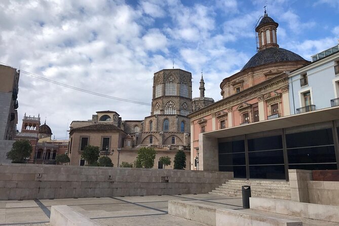 Private Segway Tour of Valencia's Old Town - Training, helmets, and raincoats: the real comfort factor