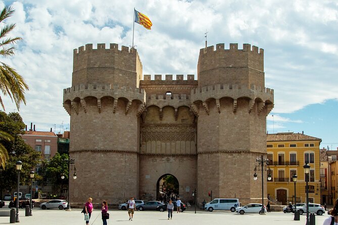 PRIVATE Walking Tour Historical Center with Local Expert - La Lonja de la Seda: UNESCO Gothic That Explains Valencia’s Trade Past