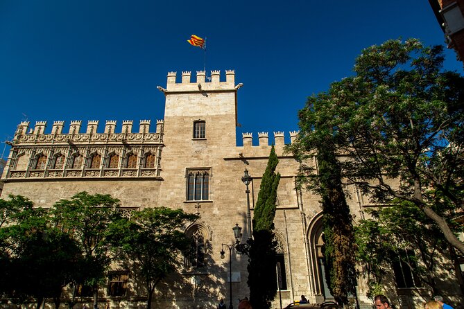PRIVATE Walking Tour Historical Center with Local Expert - Your Guide: The Difference Between Seeing and Understanding