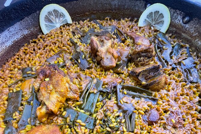 Savor Spain: Your Ultimate Tapas Tour Guide - Tapas You’ll Likely Taste: From Bravas to Creative Bites