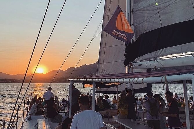 Sunset in Valencia from the Catamaran Mundo Marino - Why this Valencia sunset cruise feels like good value