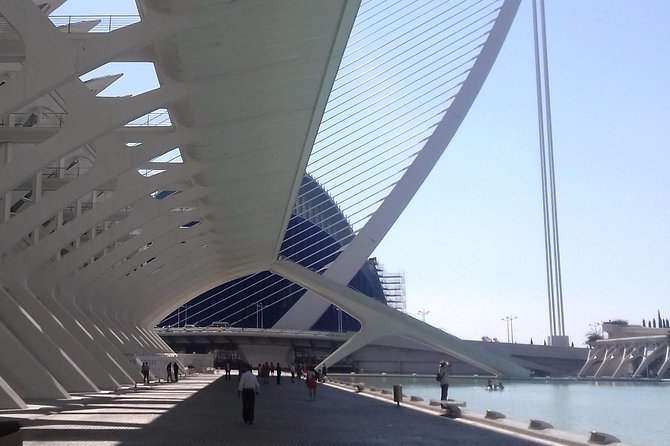 The City of Arts and Sciences in Valencia - Stop 1: starting at El Corte Inglés (and why this meeting point works)