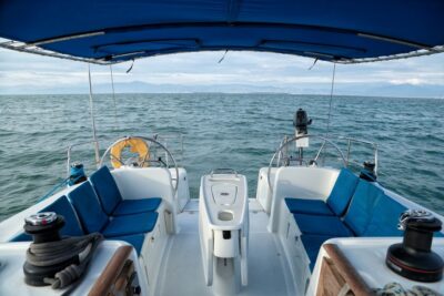 Valencia: 2-Hour Private Boat Cruise - Boarding a Private Boat for Up to 11 People