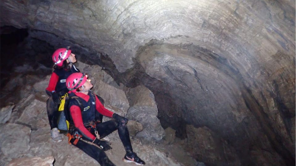 Valencia: Aquatic Caving in Sumidero de Vallada - Safety, risk, and the reality of unstable cave materials