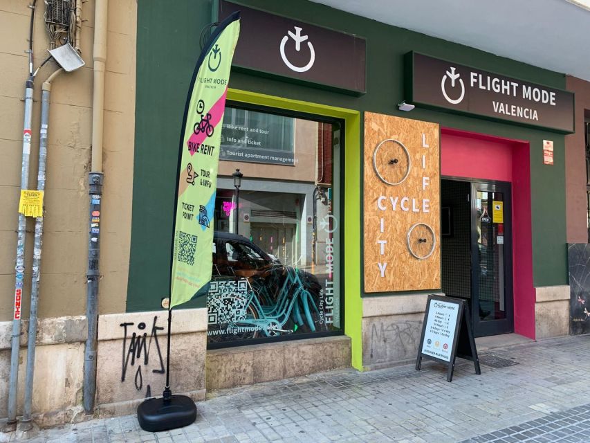 Valencia: Audioguide eng,esp,ita + Bike All Day - Riding Comfort: Phone Holder, Gears, and Real Bike Lanes