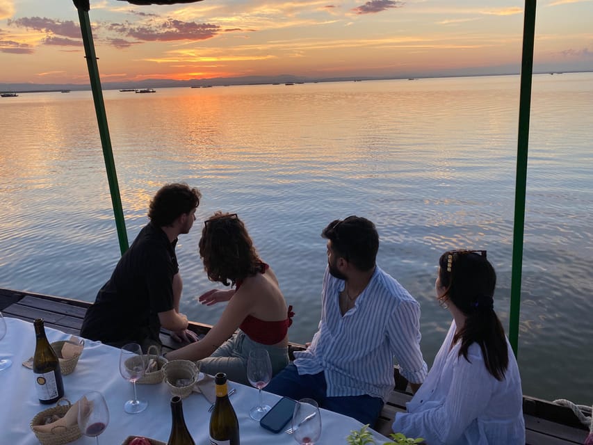 Valencia: Boat Ride with Valencian Wine Tasting & Tapas - Quick highlights before you go