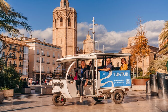 Valencia by Tuk Tuk i: Private tour 1 or 2 hours explore the city - Price and value: what $34.69 buys for 1 to 2 hours