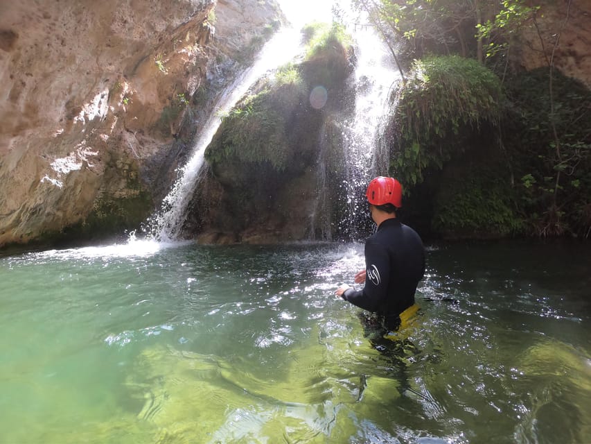 Valencia Canyoning. Experience for everyone - Meeting your guide: English and Spanish support