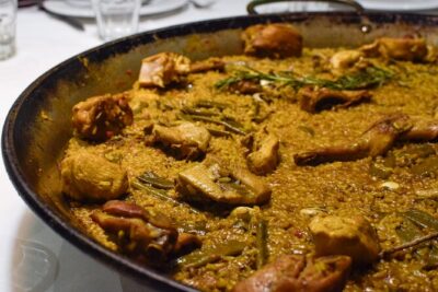 Valencia Centre Food Tour with 9+ Tastings of Regional Delicacies - Where You Meet in Valencia (And Why That Location Works)