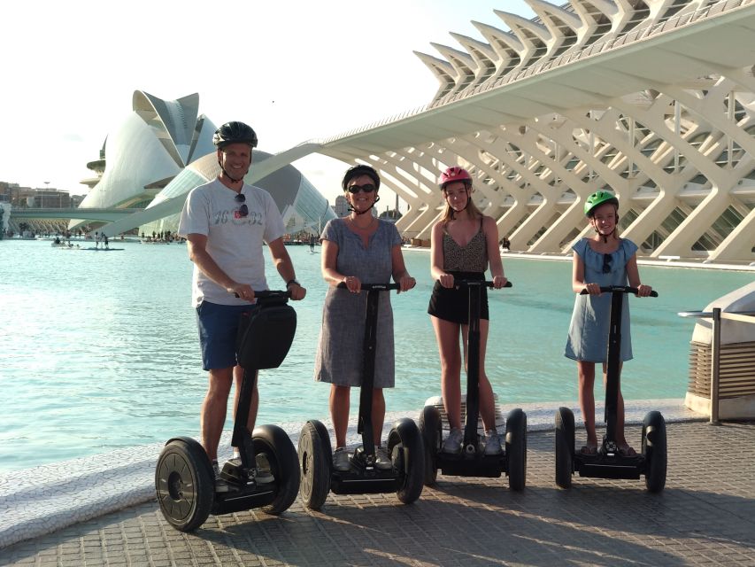Valencia: City of Arts and Sciences Segway Tour - Guides and languages: what makes it feel smooth