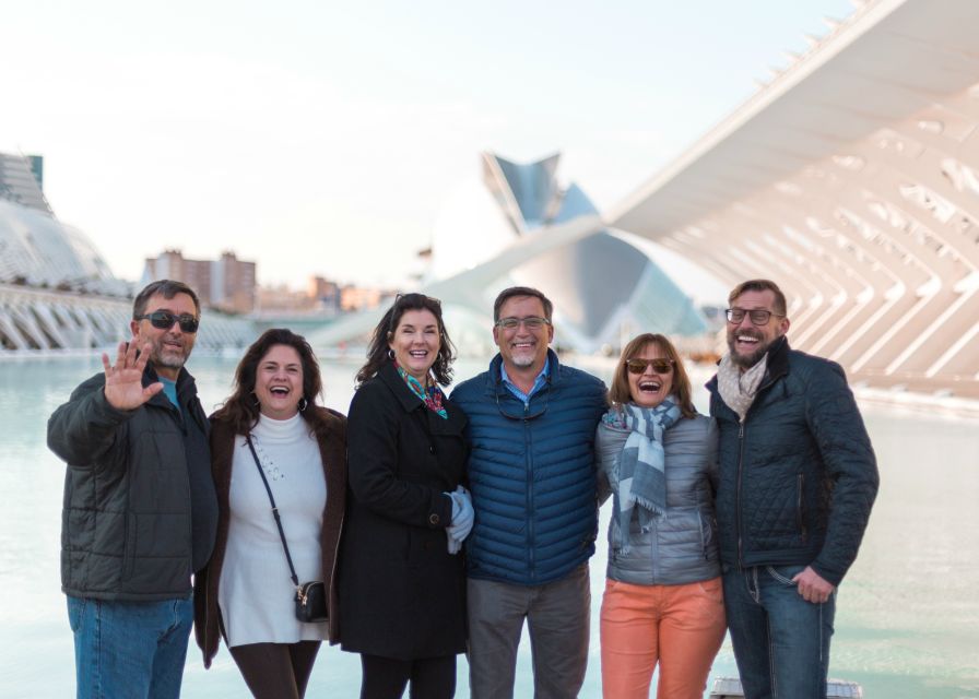 Valencia: City Tour with Tapas Shore Excursion - The lunch that makes this tour worth the money