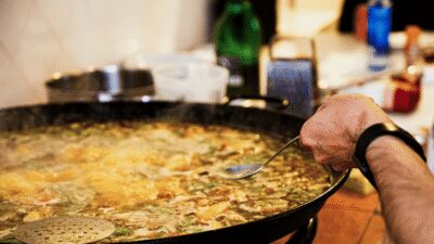Valencia: cook your paella (with purchase at Russafa market) - Making Valencian paella: the part you’ll actually remember