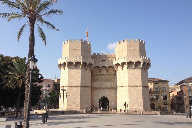 Valencia Guided City Tour - Price and value: $17.97 buys more than photos