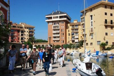 Valencia guided tours - walking tours - - Meeting in Pl. de l’Ajuntament and getting oriented fast