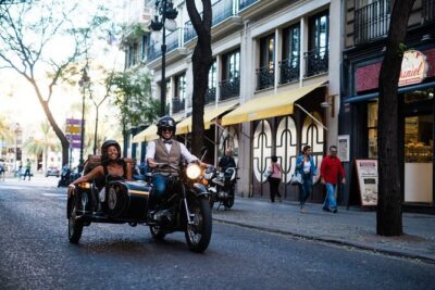 Valencia Highlights on a Vintage Sidecar with local driver - City of Arts and Sciences: When Modern Valencia Joins the Tour
