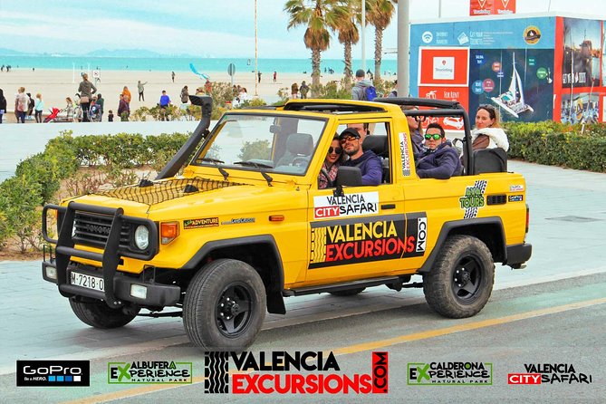 Valencia Highlights Tour by Jeep with Pick Up and Picnic - City of Arts and Sciences: The Modern Valencia Photo Hit