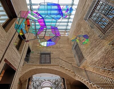 Valencia: Hortensia Herrero Art Center Ticket or Guided Tour - Ticket vs guided tour: choosing the right pace