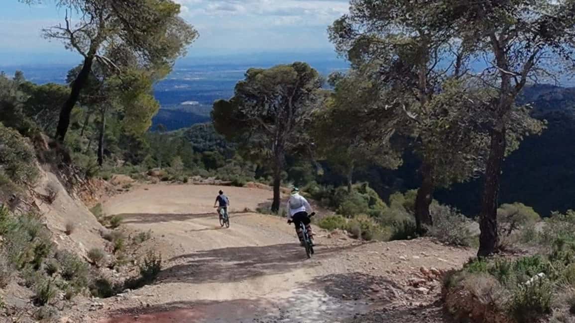Valencia: Mountain E-Bike Tour + Transfers + Drone Footage - The bike kit: helmet, gear, and what you should bring