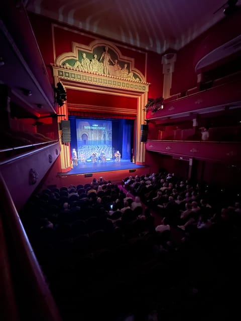 Valencia: New Flamenco Show in the Most Emblematic Theater of the City - Sound and lighting: why the theater production matters