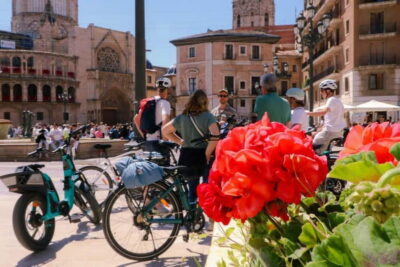 Valencia: Old Town to Modern Marvels "Premium EBike Yamaha" - Starting in Ruzafa at C. de Cuba 24