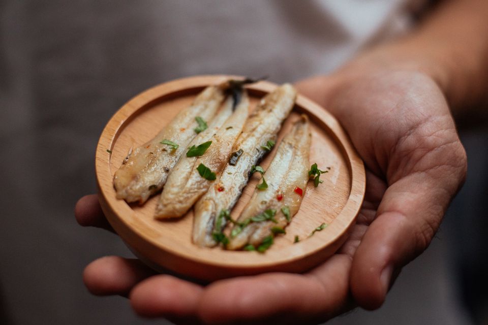 Valencia: Private Food Tour – 10 Tastings with Locals - Vegetarian Alternative Without Making It Awkward